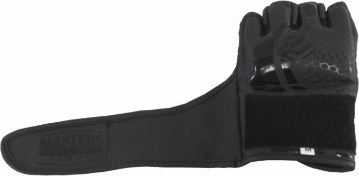 Doreza për MMA Masters, të zeza