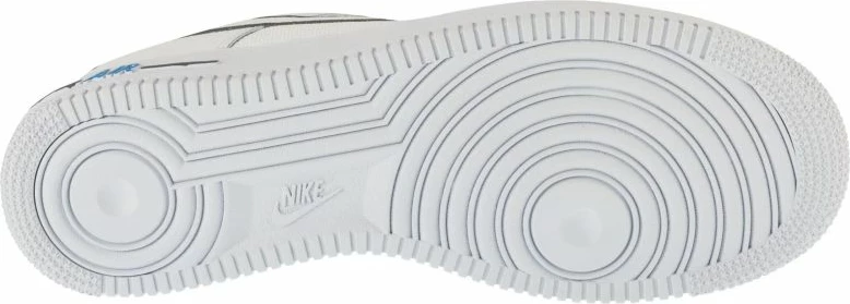 Atlete Nike për meshkuj, të bardha