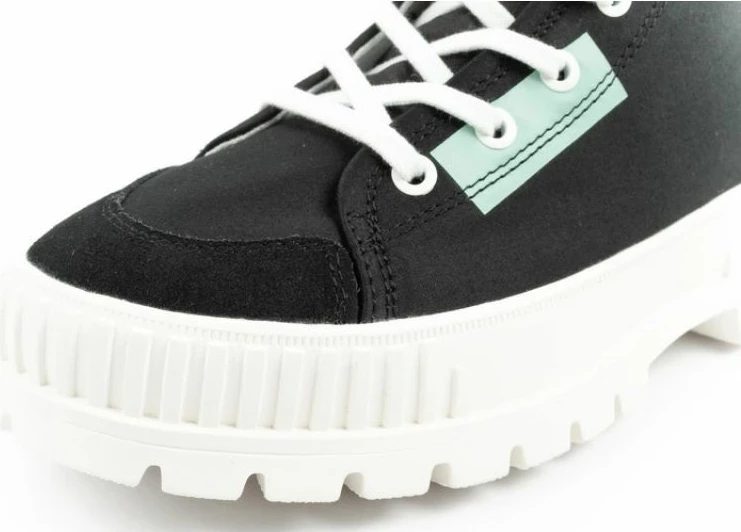 Atlete për femra Palladium, të zeza