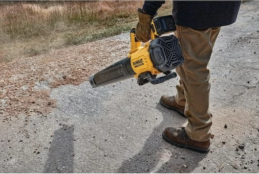 Fshesë gjethe me bateri DeWALT DCMBL562P1-QW, 18V, 5Ah, Verdhë