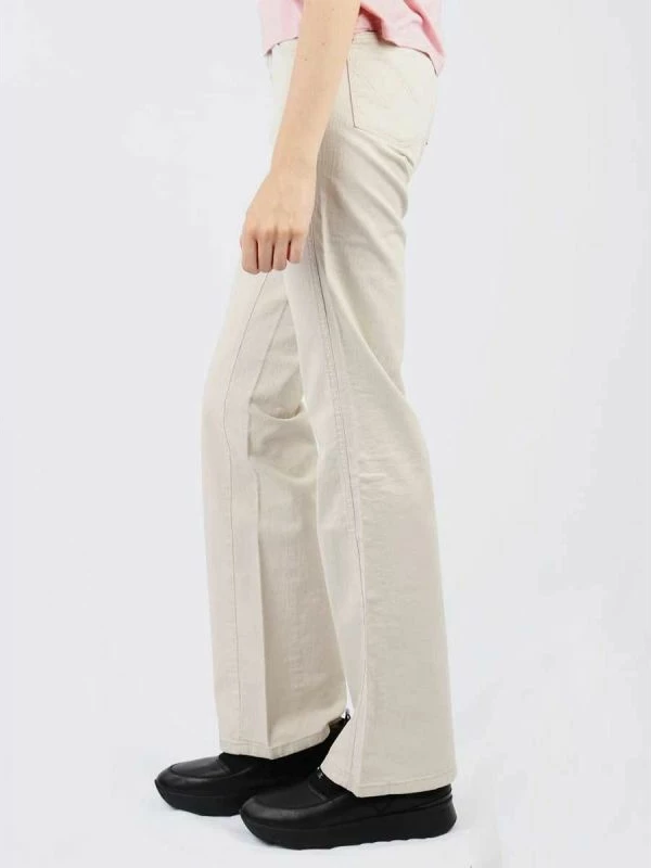 Pantallona femra Wrangler