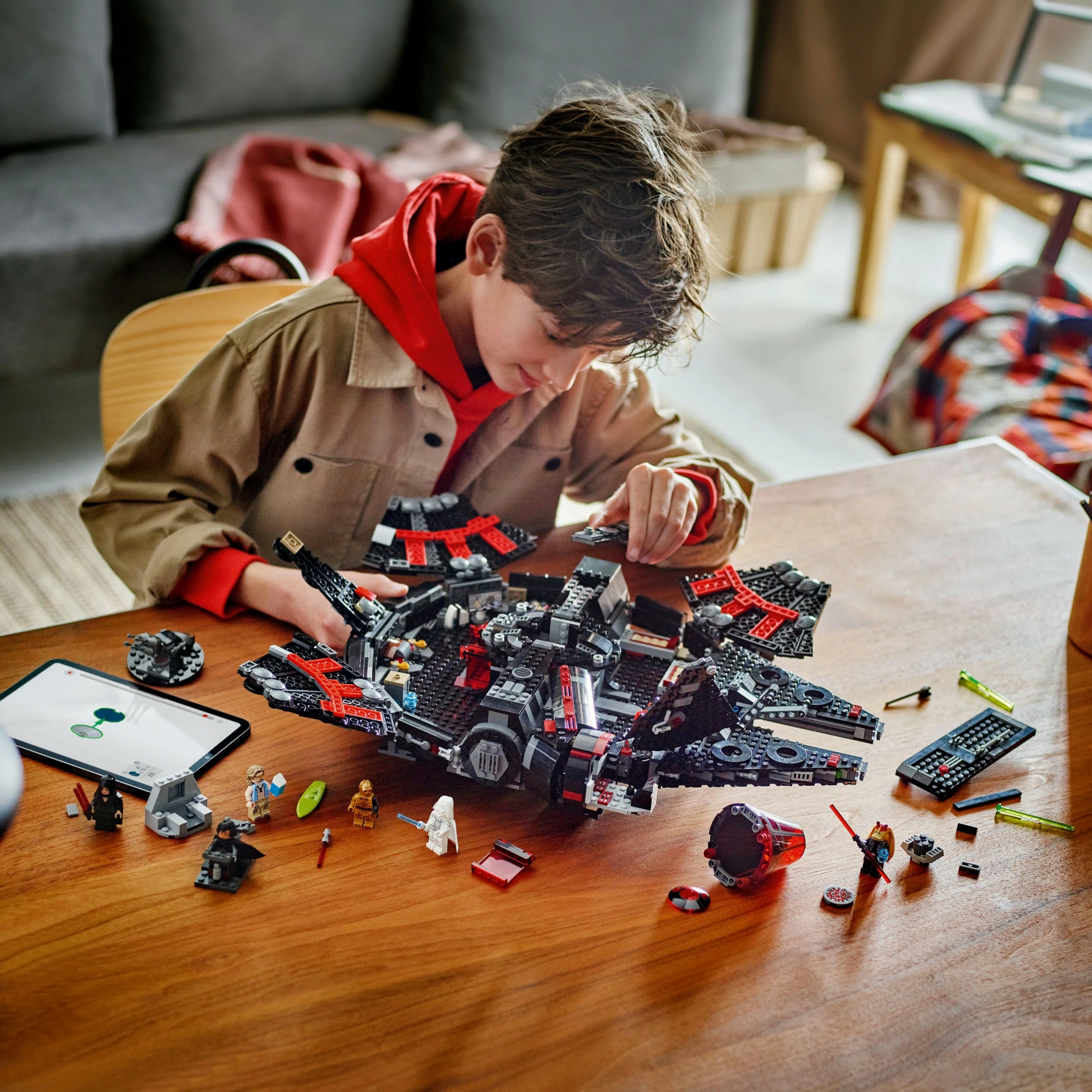Set ndërtimi LEGO The Dark Falcon, 1579 pjesë, shumëngjyrësh