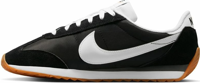 Atlete për meshkuj Nike, të zeza