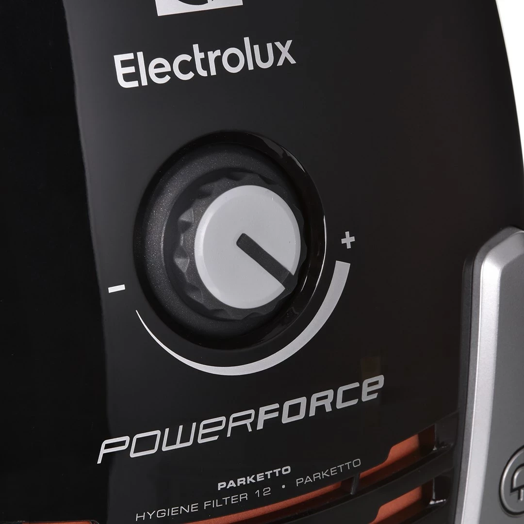 Fshesë me korrent Electrolux EPF63EB-S, 700 W, 3.5 L, E zezë