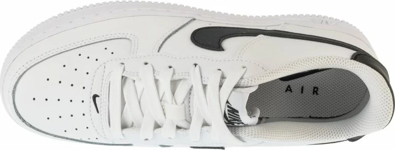 Atlete për fëmijë Nike, të bardha