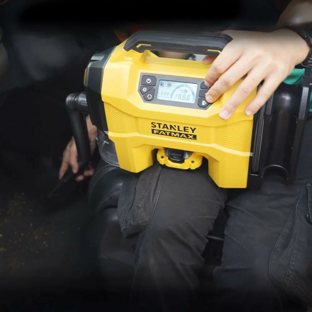 Kompresor/Inflator 3-n-1 Stanley SXVI02001-A, 12V/18V, 1-10 bar, bateri Li-ion 2Ah + karikues, e verdhë/zezë