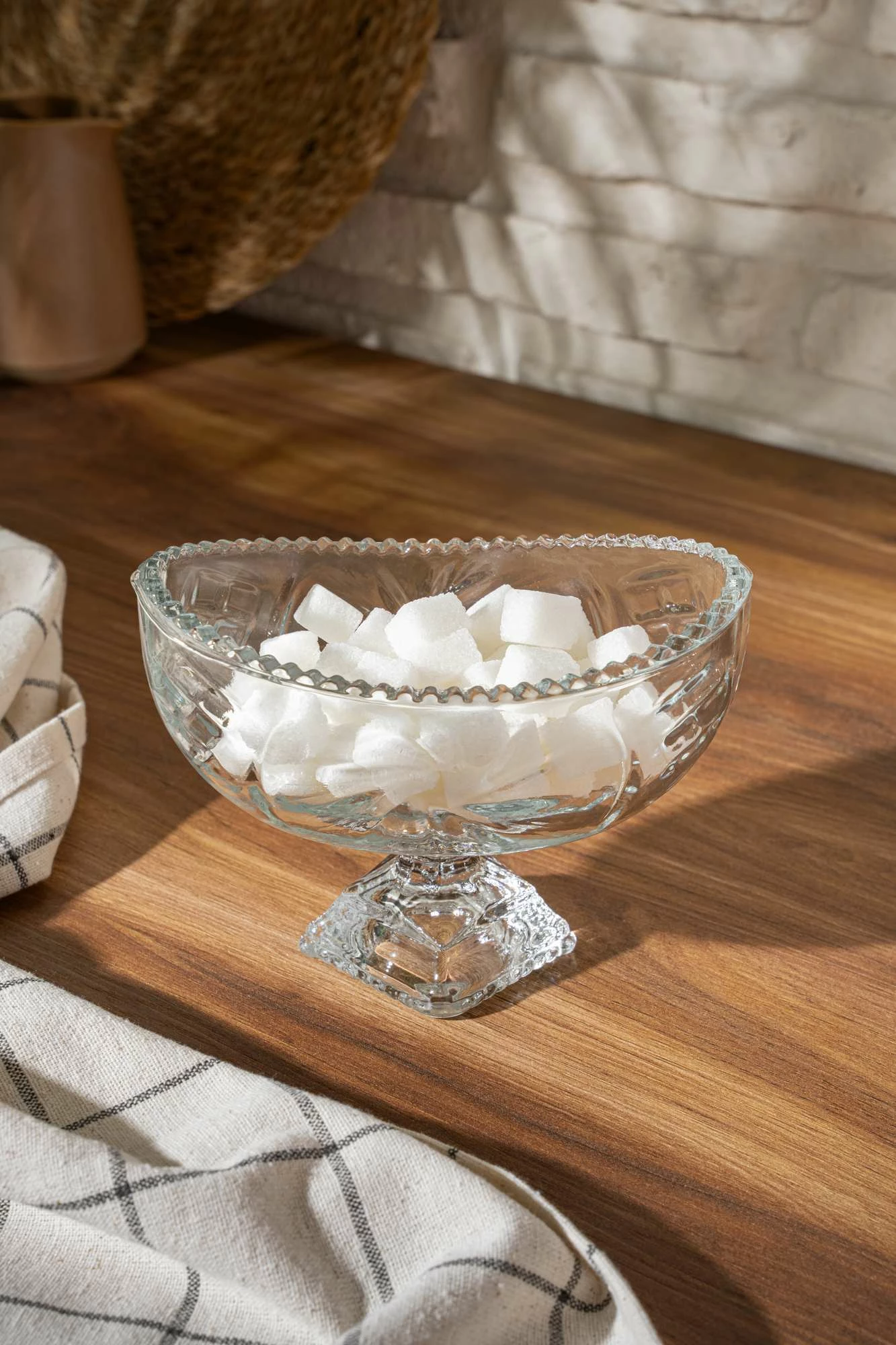 Enë qelqi Hermia, CB7110GCL