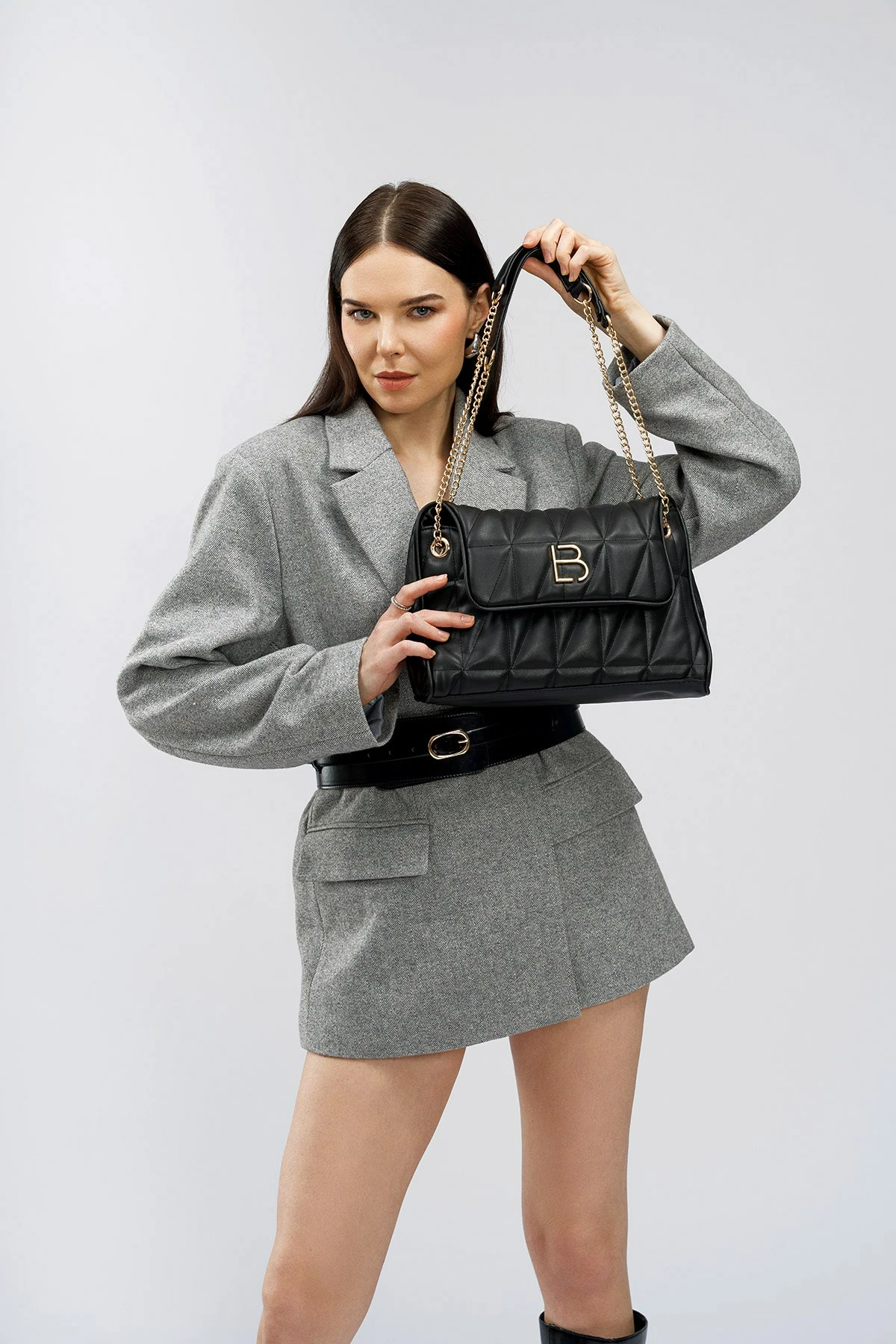 Çantë krahu Lucky Bees, 1246, e zezë