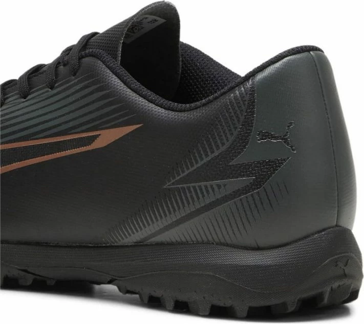 Atlete futbolli për meshkuj Puma Ultra Play TT, të zeza [Madhësia: 42]