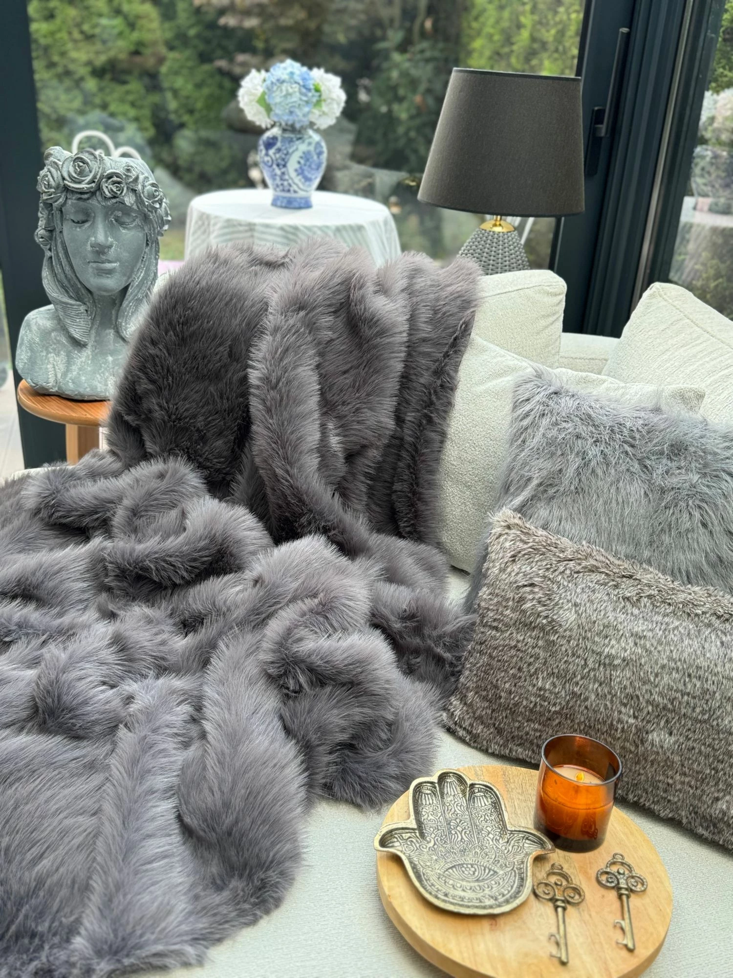 Shall për divan, ngjyrë antracit, Evila Originals, 200x150