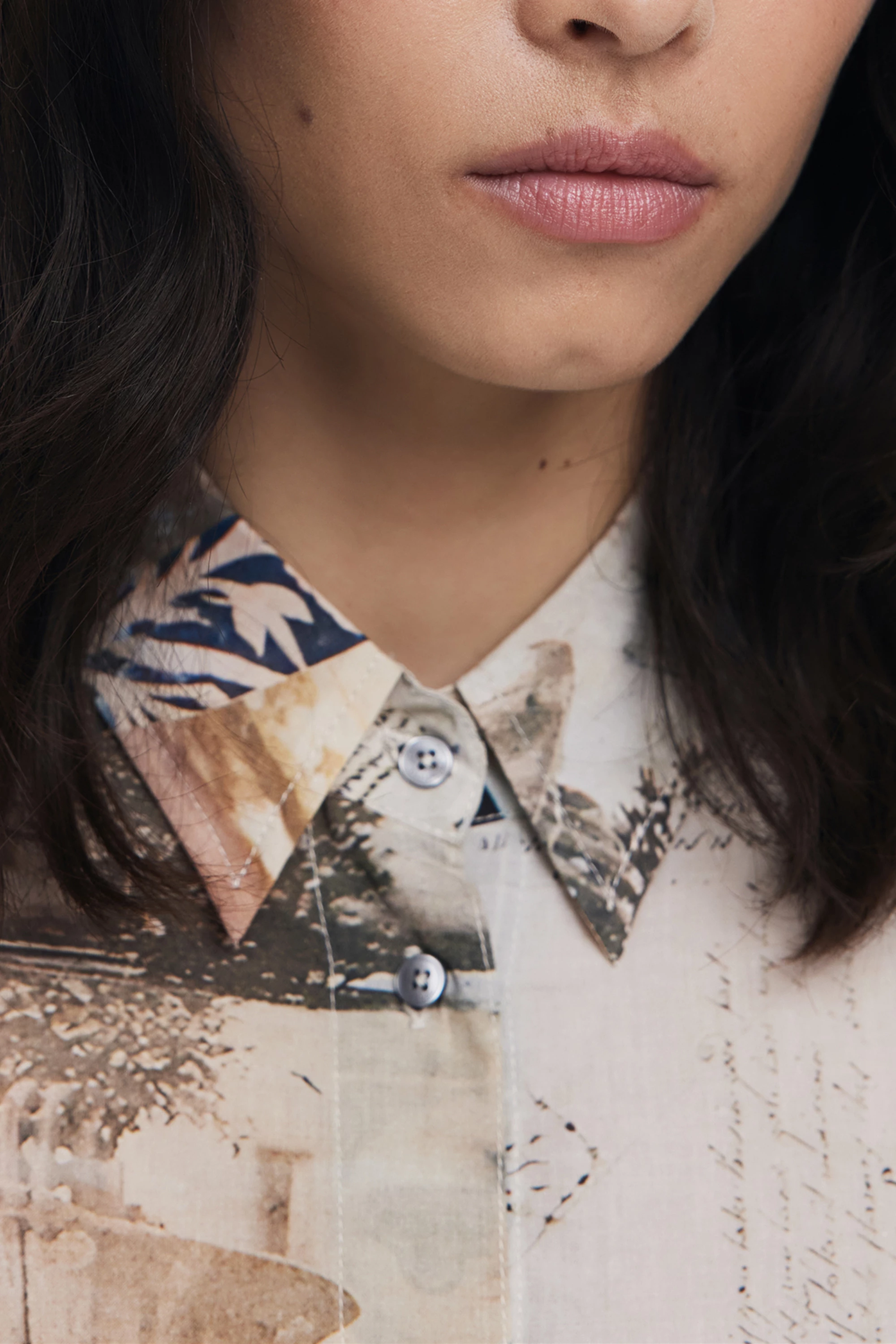 Këmishë për femra Desigual, me mëngë të gjata, beige