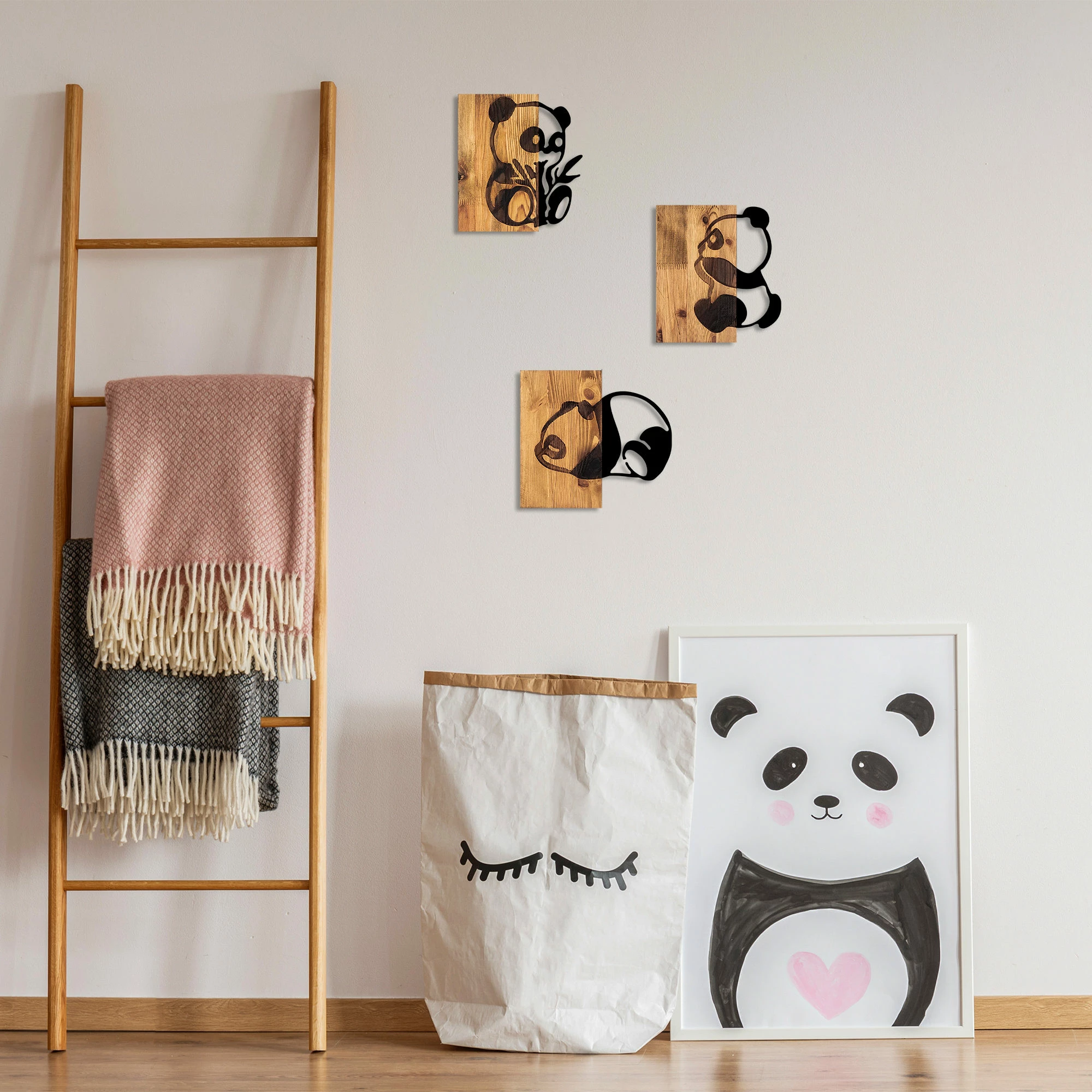 Aksesor dekorativ prej druri për mur, Wallity, panda, 335
