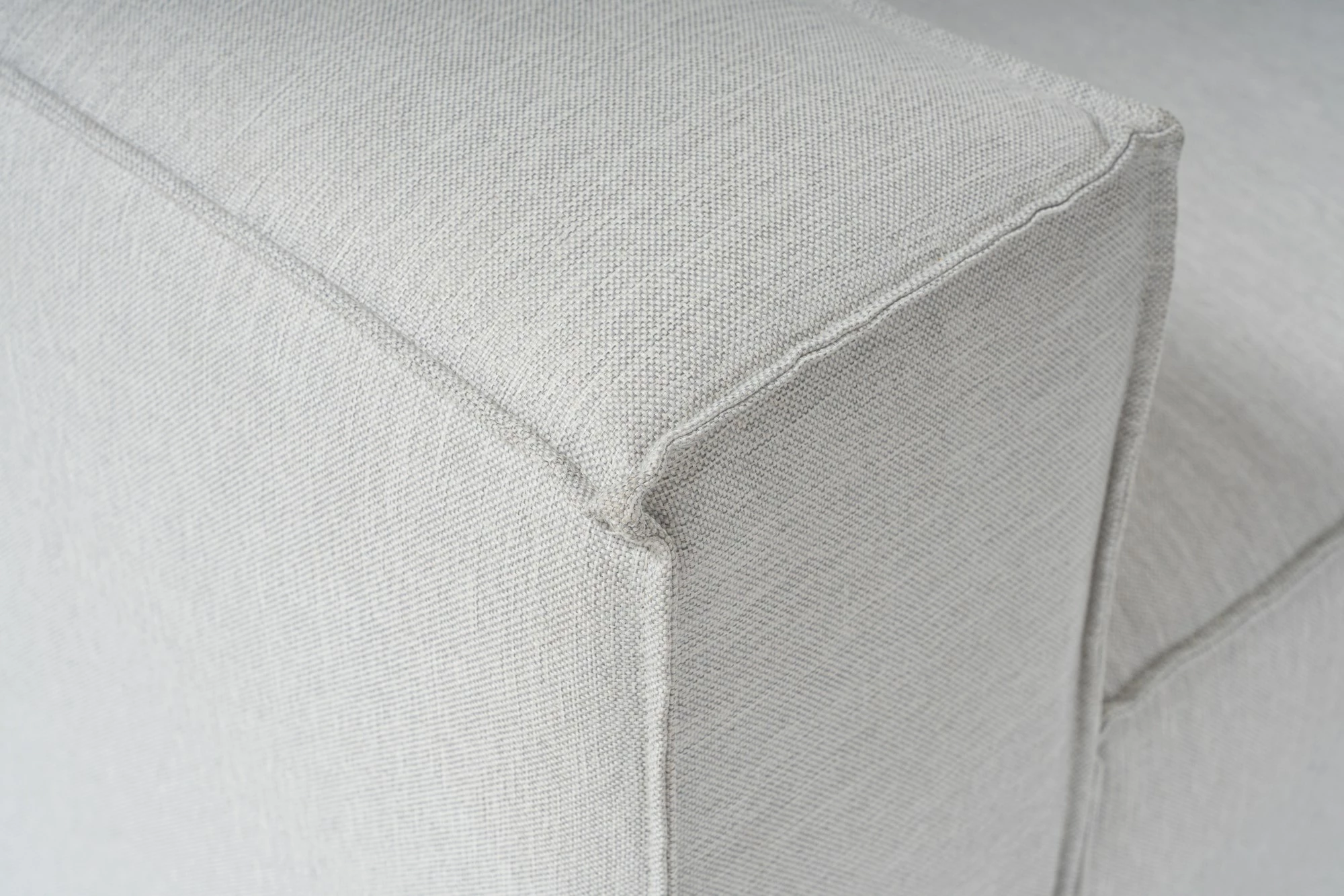 Karrige një vendëshe Atelier del Sofa, Fora L1, ngjyrë gri e çelët