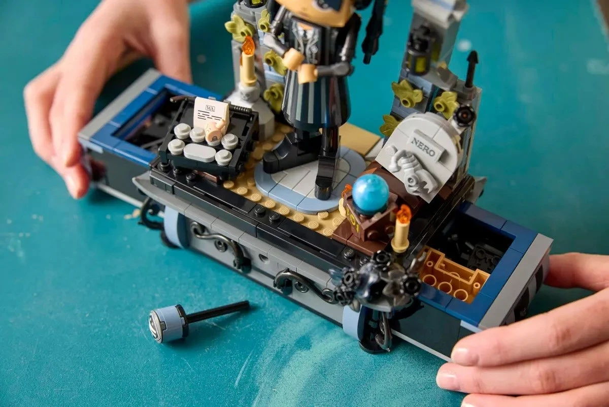 Set LEGO Wednesday Addams 76780