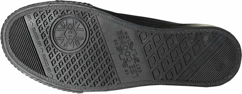 Atlete për femra Lee Cooper, të zeza