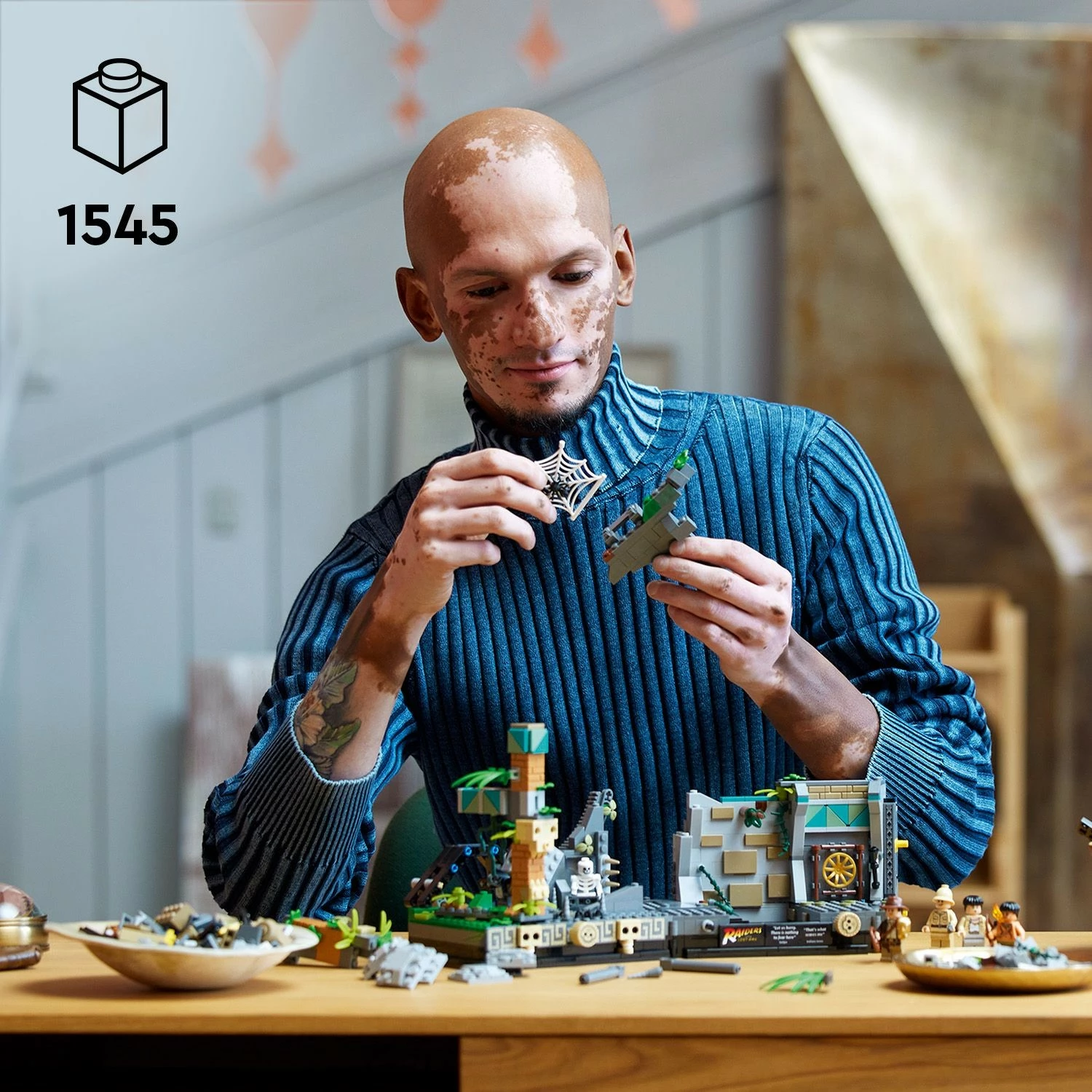 Set ndërtimi LEGO Indiana Jones 77015 Temple of the Golden Idol, 1545 pjesë, multikolor