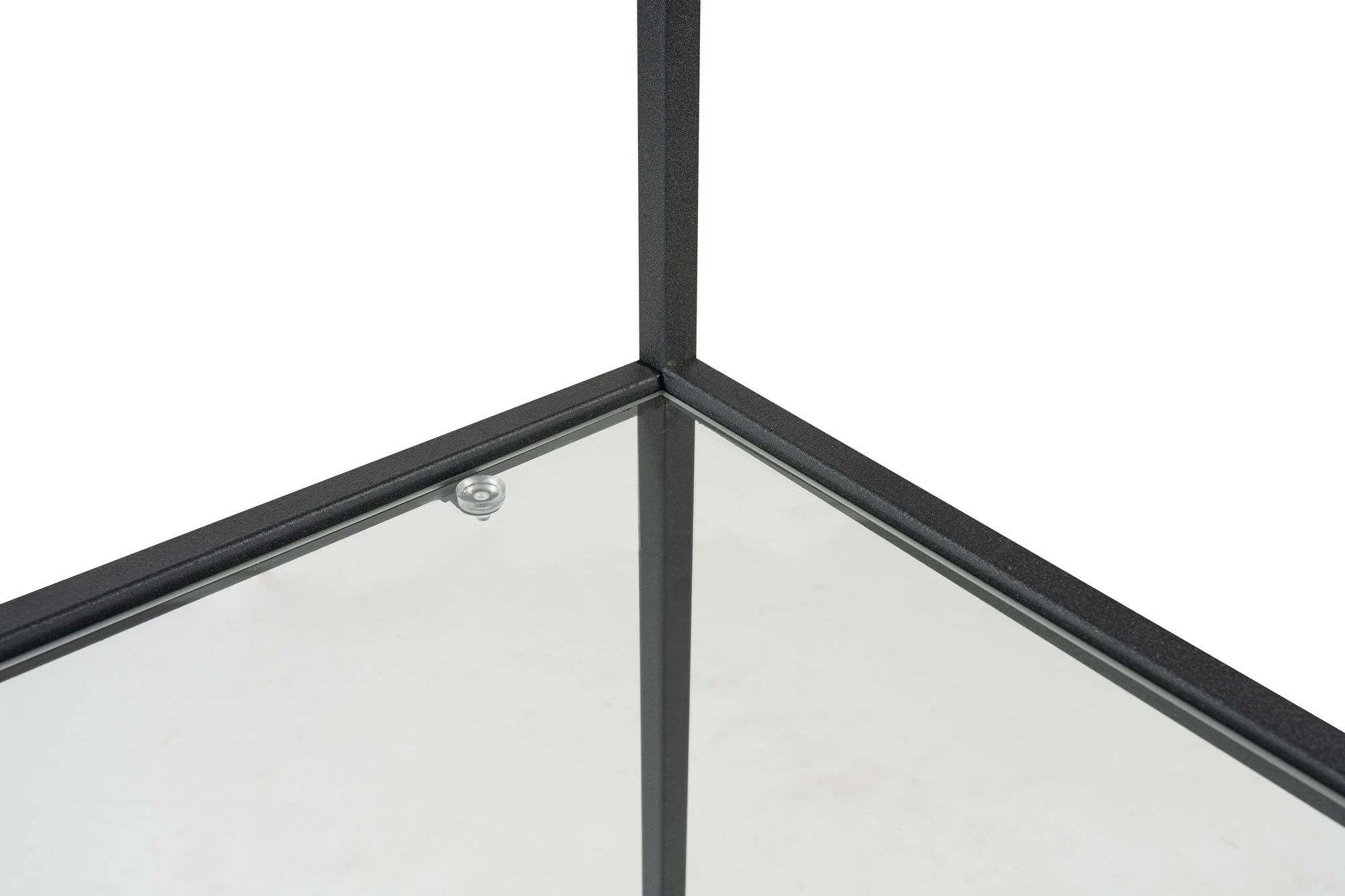 Raft librash Hanah Home, Mona, xham i zi
