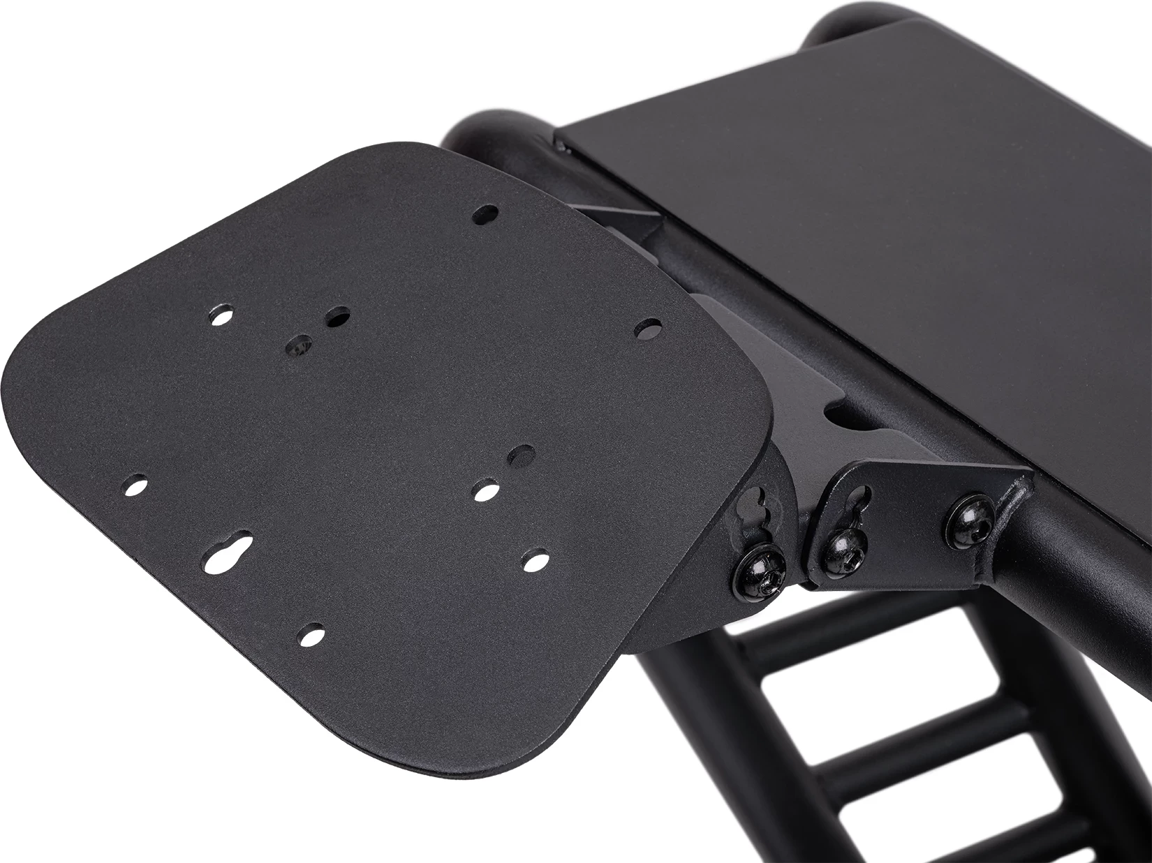 Kokpit gare Thermaltake GR500, i zi, alumini/çelik, kënd i rregullueshëm