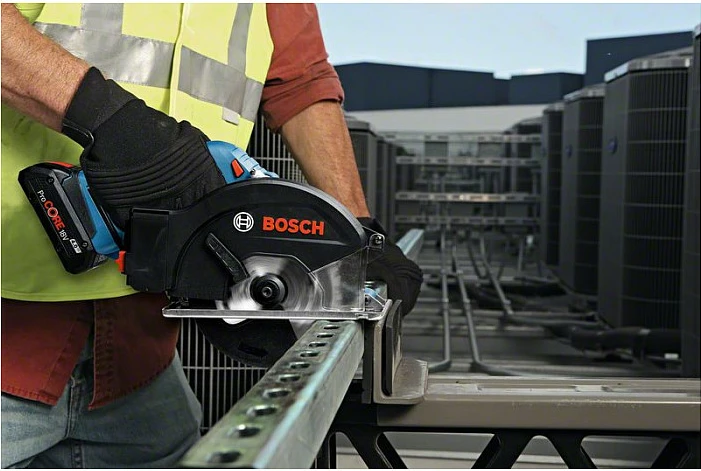 Sharrë rrethore metalike Bosch GKM 18V-50 Professional, 18V, pa kabllo