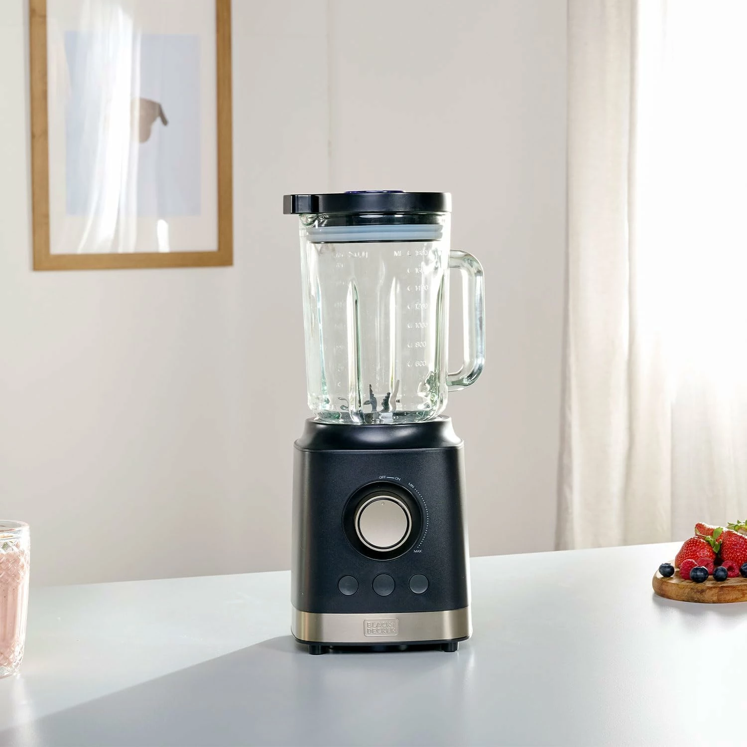 Blender Black&Decker BXJB2000E 2000W 1.8L gotë xhami, i zi