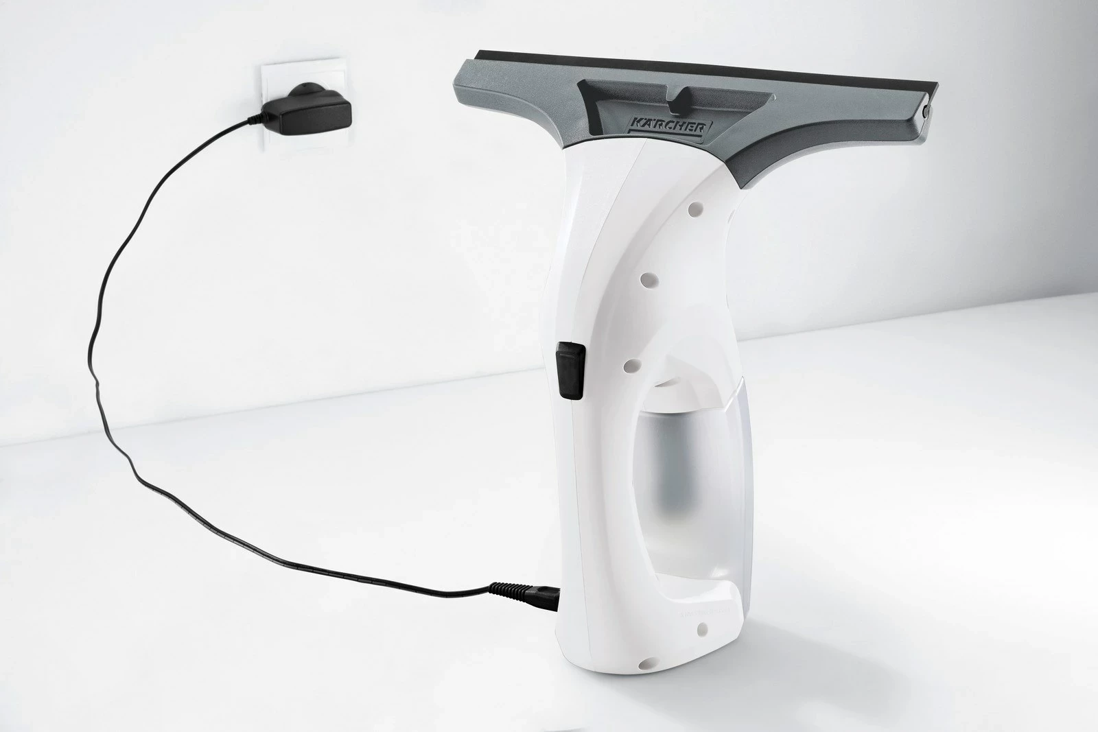 Pastrues dritaresh KARCHER WV 1 Plus, i bardhë