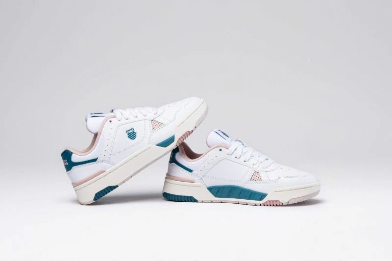 Atlete femra K-Swiss, të bardha