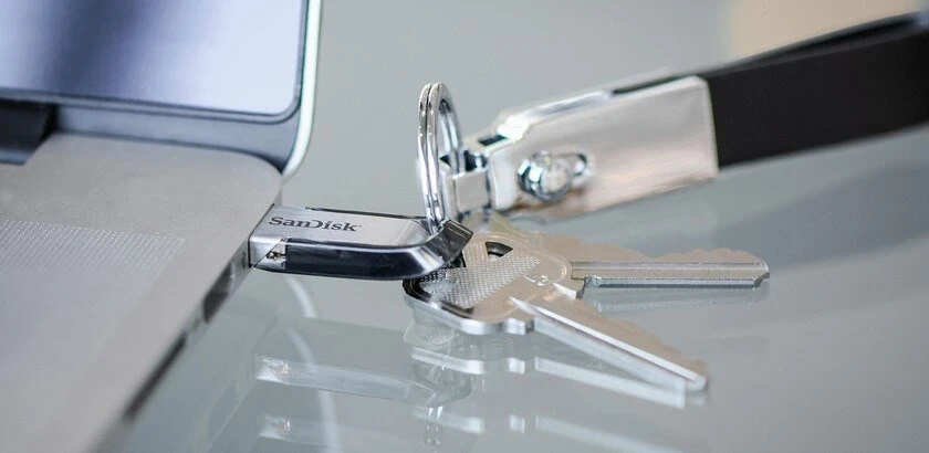 USB flash drive SanDisk Ultra Flair 512 GB, Silver