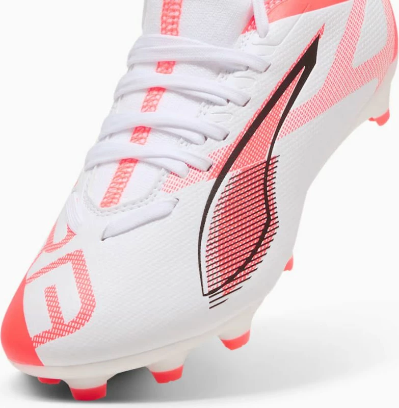 Atlete futbolli për fëmijë Puma, të bardha