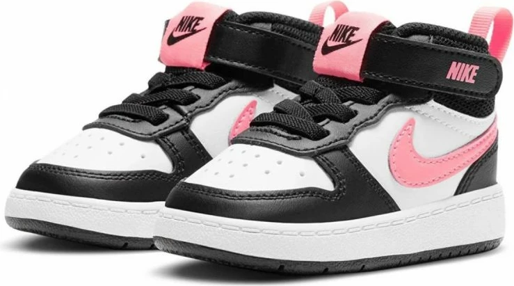 Atlete për fëmijë Nike, të bardha, të zeza dhe rozë