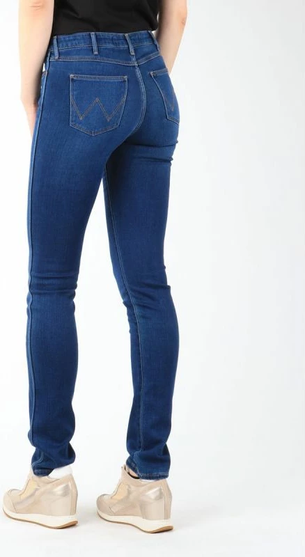 Pantallona Wrangler për femra, Cold Sky