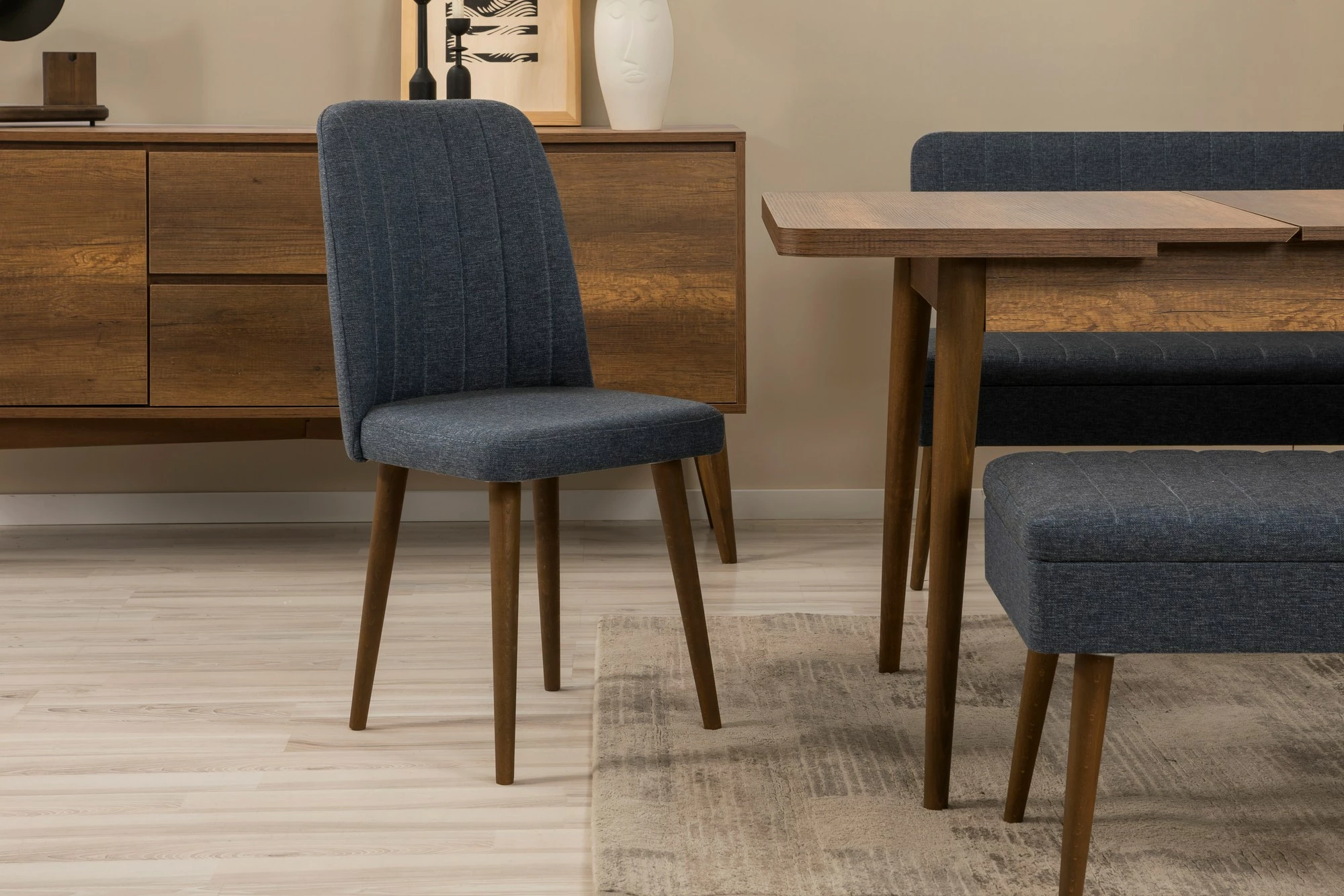 Set tavolinë me karrige dhe konsol, zgjatues, 7 pjesë, Skye Decor, Vina 03 1048, ngjyrë arre, blu e errët