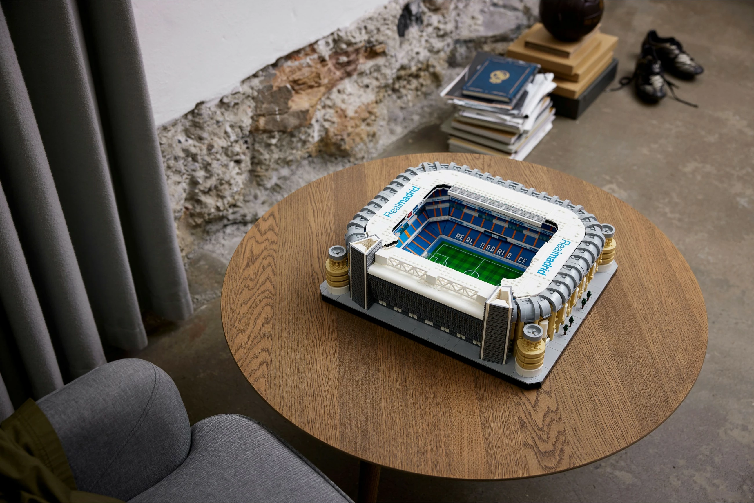 Set ndërtimi LEGO Creator Expert Real Madrid – Santiago Bernabéu Stadium, 5876 copë, plastikë