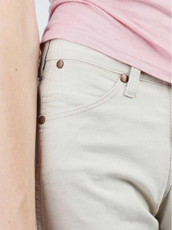 Pantallona femra Wrangler