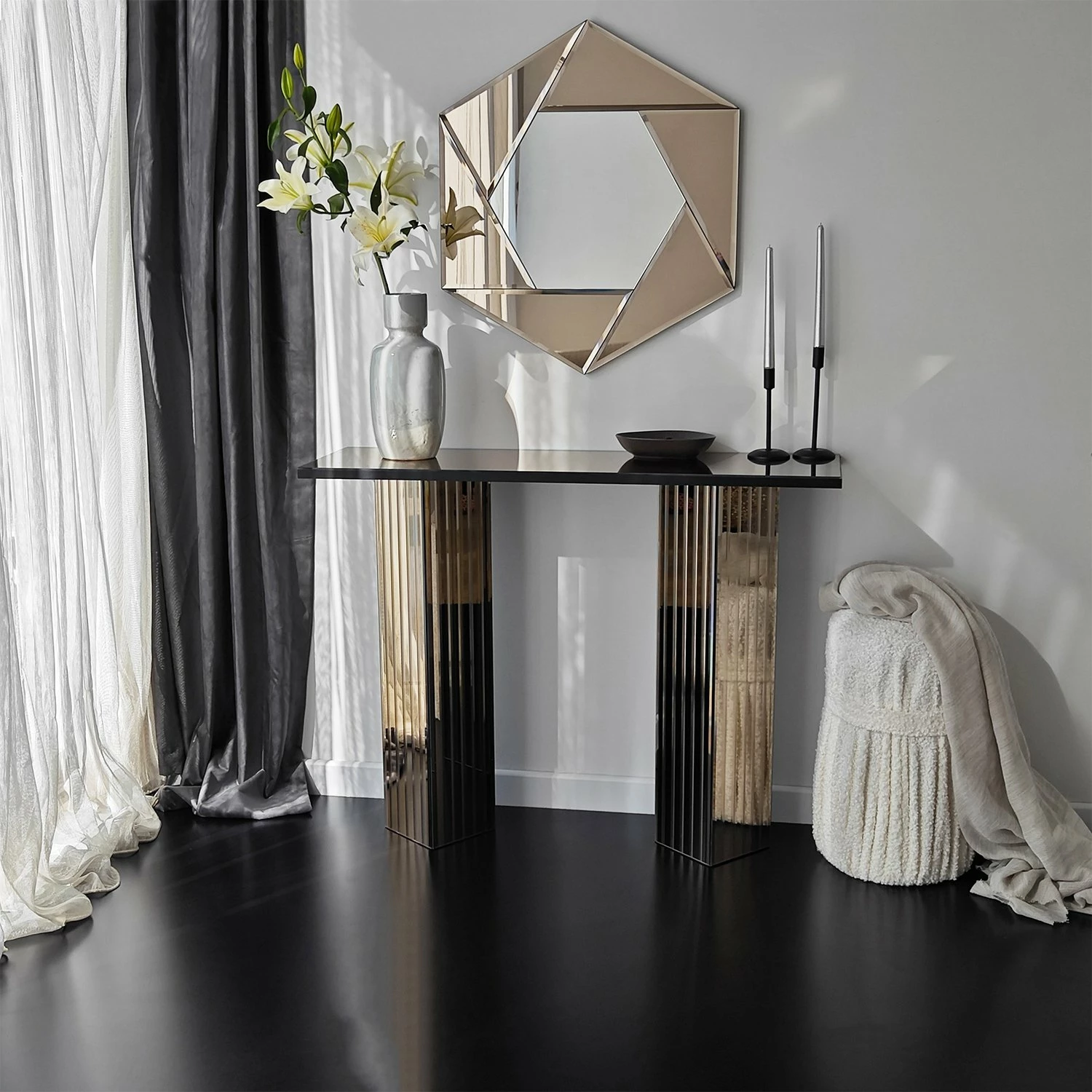 Komodë bronzi Hanah Home, 2 sirtarë