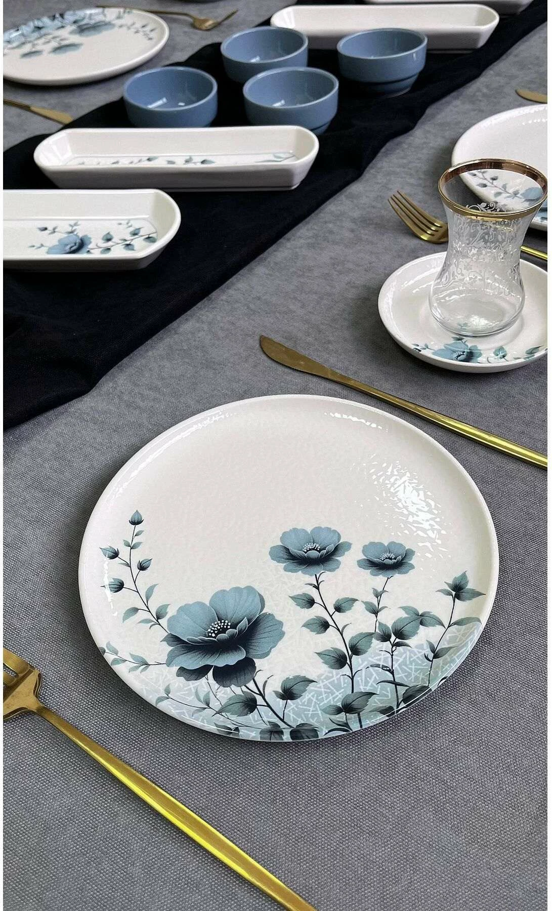 Set mëngjesi 14 pjesësh, Hermia Concept, GumusRolyefli14