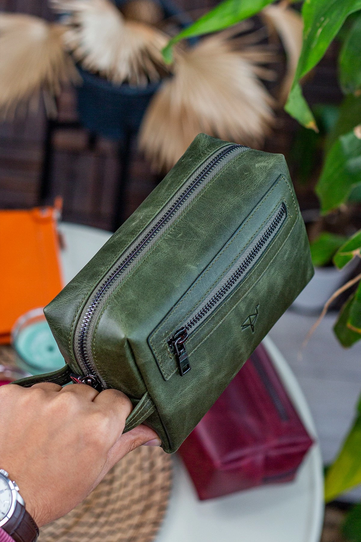 Çantë dore lëkure, ngjyrë e gjelbër, Zoozie Bags Boston Crazy