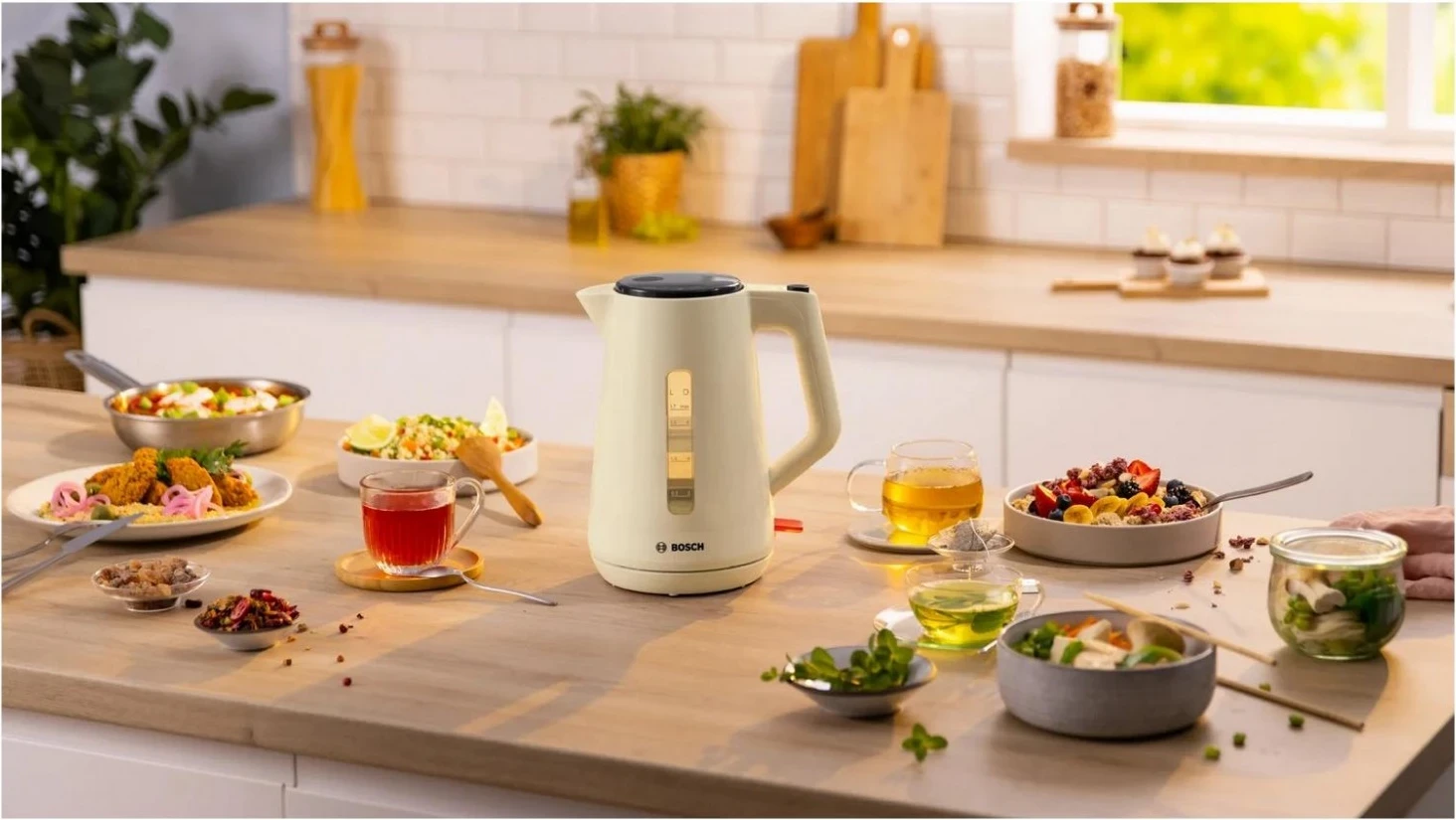 Çajnik Bosch TWK1M127, 1.7 litra, bezh