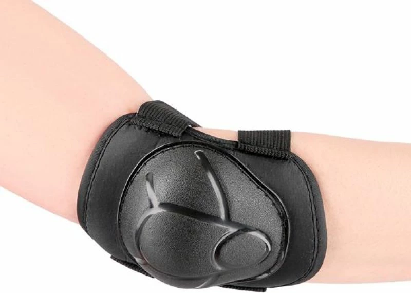 Mbrojtëse Nils Extreme, të zeza