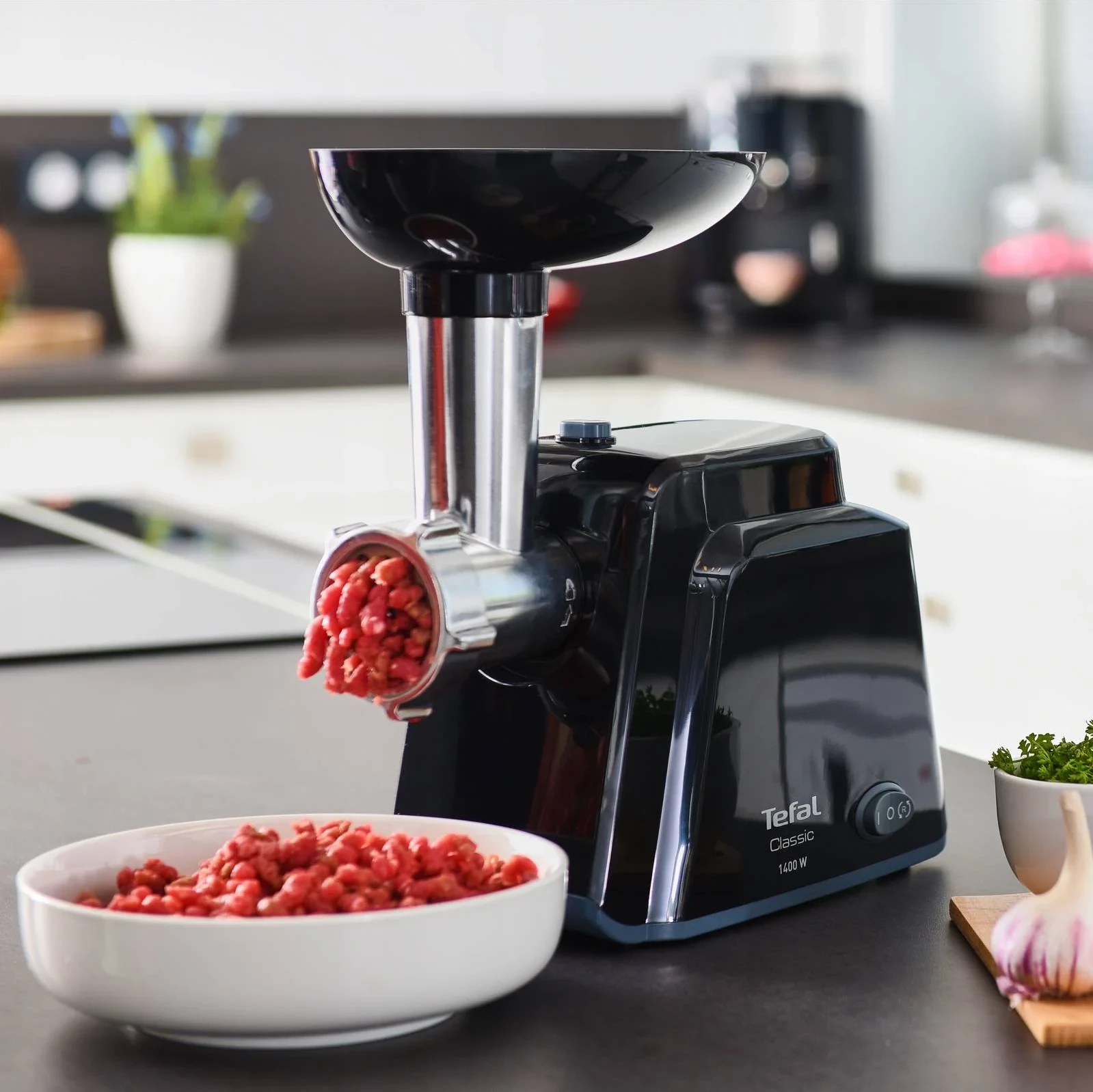Mulli mishi, Tefal, NE477838, 2000 W, 2.3 kg/min, set 9‑në‑1, i zi