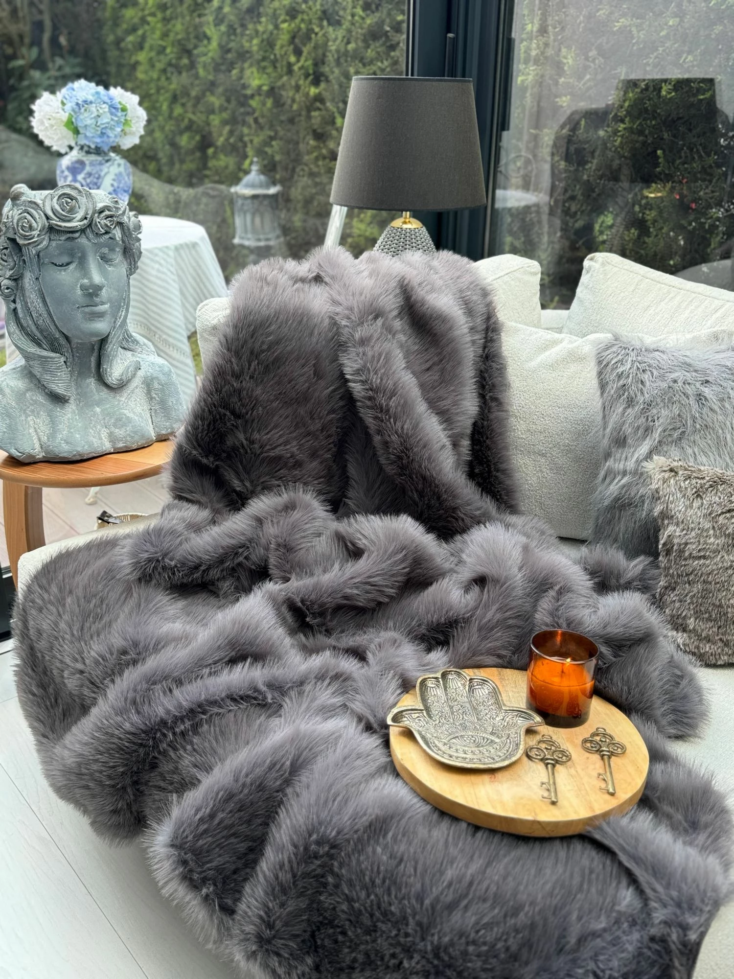 Shall për divan, ngjyrë antracit, Evila Originals, 200x150