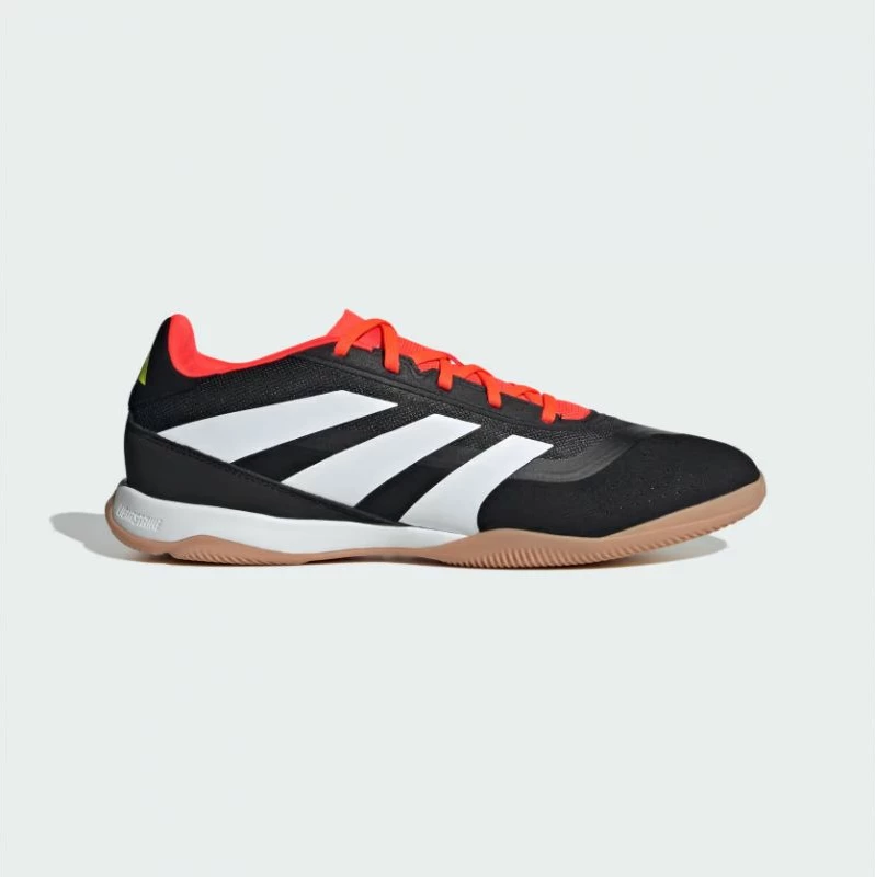 Atlete futbolli për meshkuj adidas Predator League, të bardha me të zeza dhe të kuqe