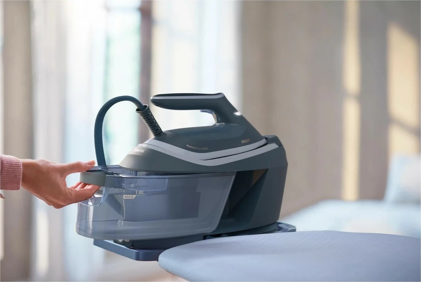 Hekur me avull Philips PerfectCare 6000 PSG6042/20, ngjyrë blu