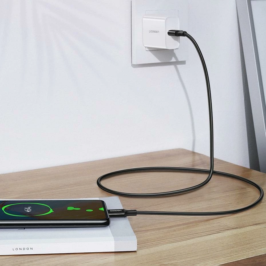 Kabllo USB-C në USB-C Ugreen US300 1 m 5A/100W PD/QC, e bardhë
