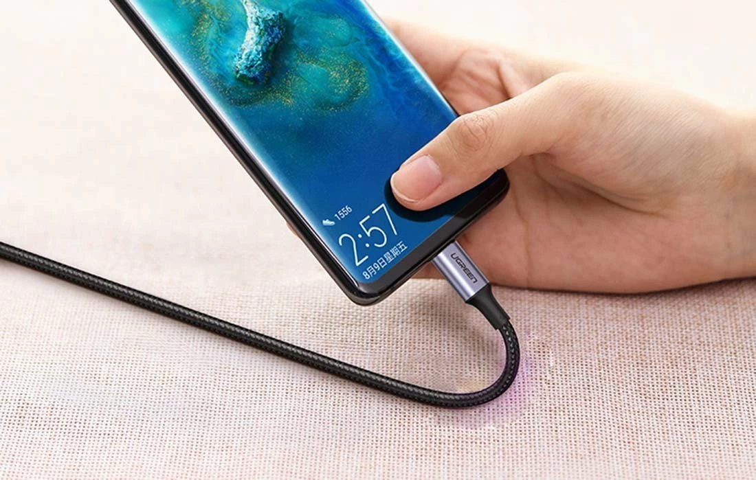 Kabllo USB-C në USB-C Ugreen US316 100W 3m, e zezë