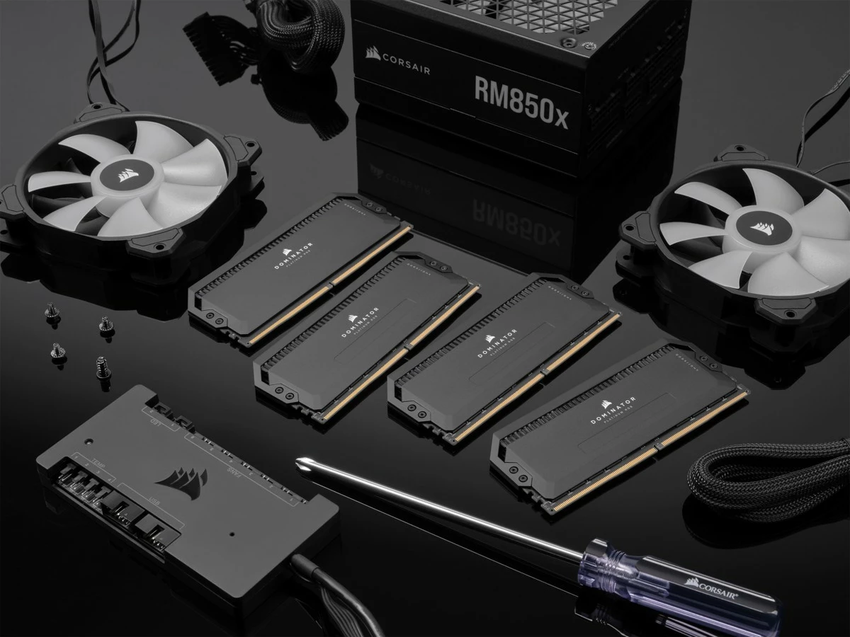 RAM Memorje Corsair Dominator Platinum RGB 64GB (2x32GB) DDR5 6600MHz, e zezë