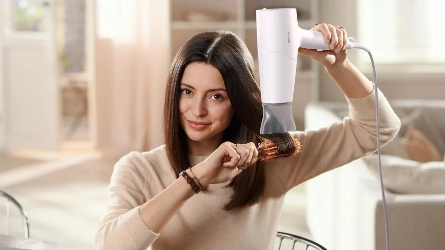 Tharëse flokësh Philips 5000 BHD500/00, 2100W, jonizim, e bardhë