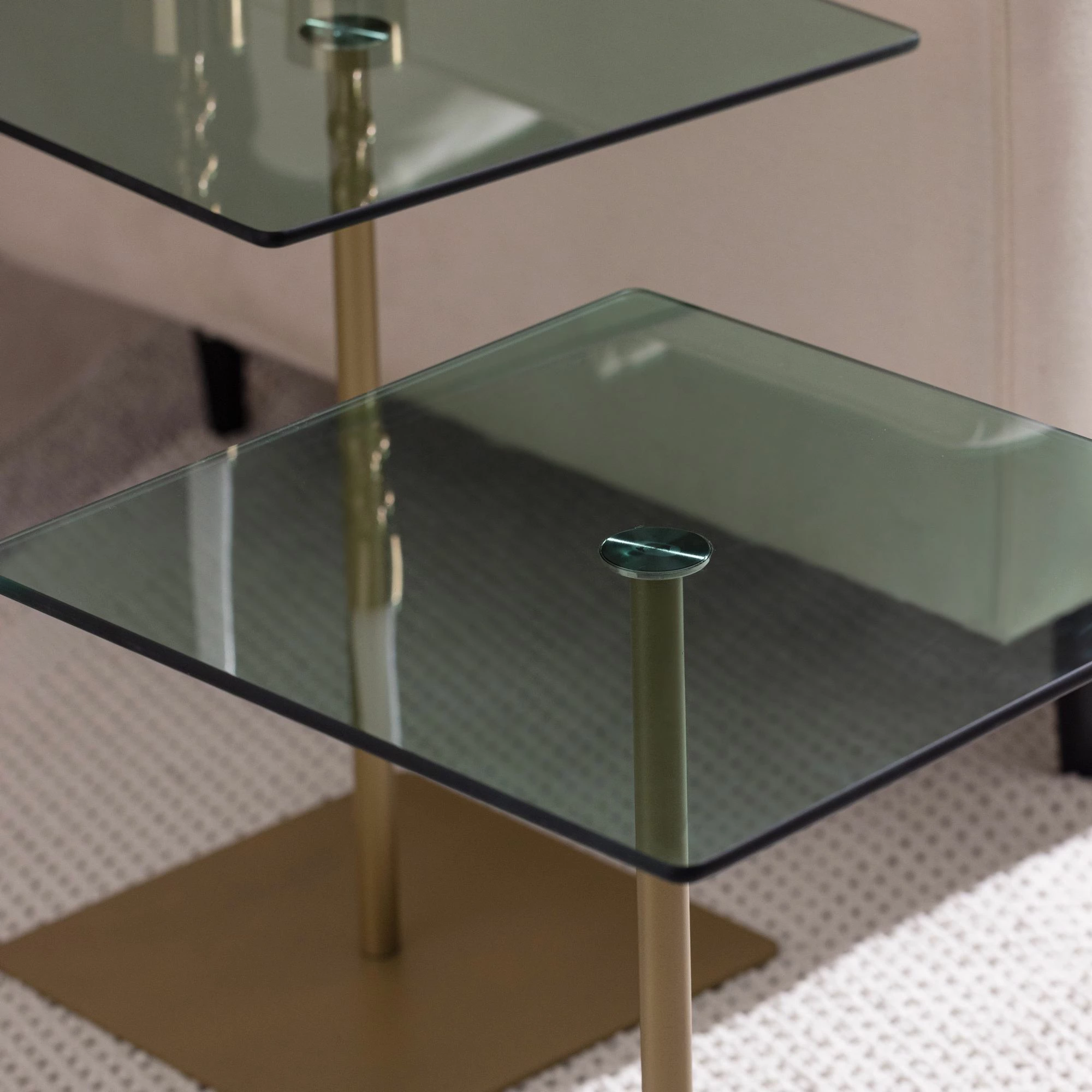 Set tavolinash kafeje, ngjyrë ari dhe e gjelbër, Skye Decor, elegante, 2 copë