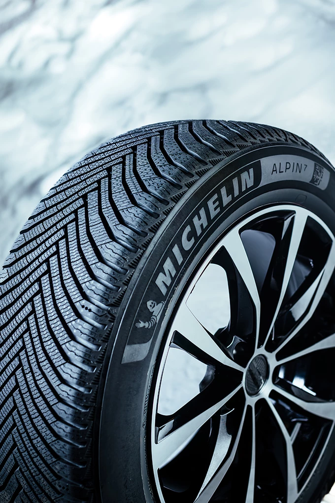 Gomë dimërore Michelin Alpin 7 215/55 R16 97H XL 3PMSF