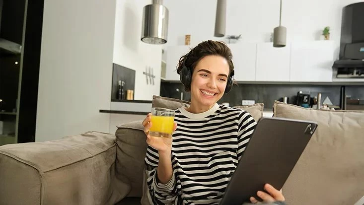 Shtrydhëse agrumesh AIWA KORYU AJC-5000 120W, 2.5L, inox/e zezë