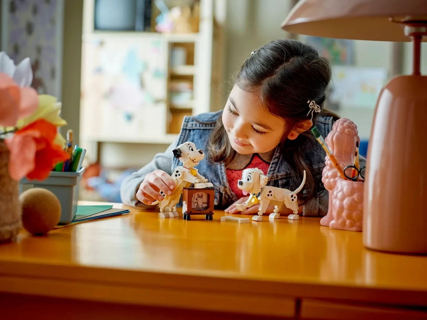 Set LEGO Disney 43271 Lucky & Penny, 101 Dalmatëtët, 268 pjesë